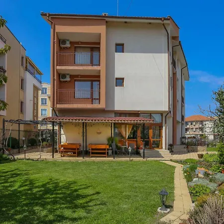 Quiet Double In Dafinka Pr Burgaz